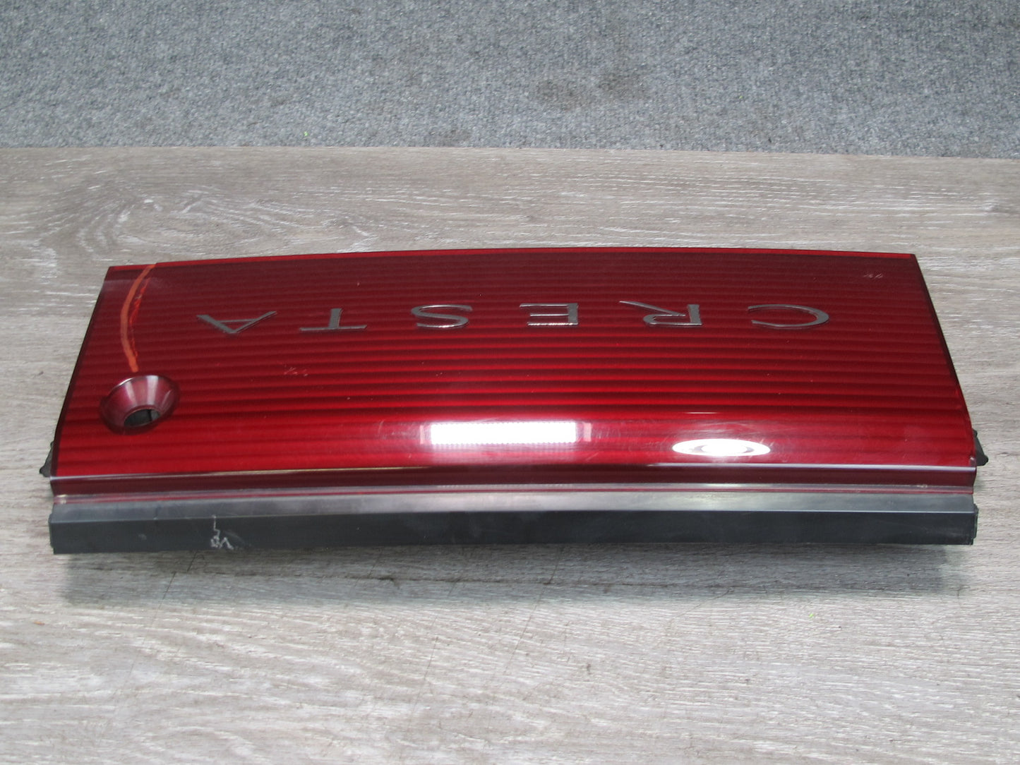 94-96 Toyota Cresta JZX90 Rear Center Tail Light Trim Cover Panel OEM