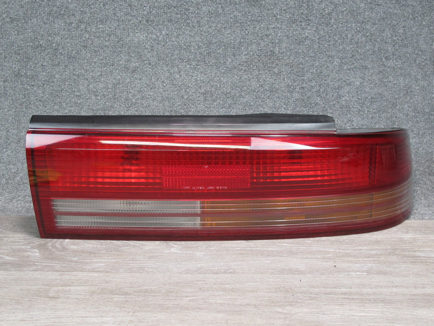 94-96 Toyota Cresta JZX90 Rear Right Tail Light Lamp OEM