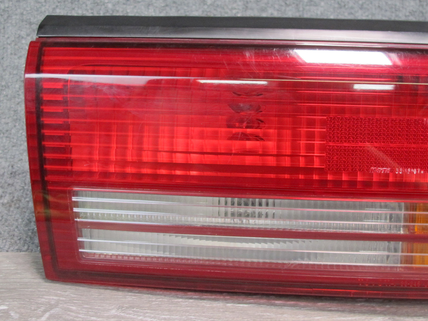 94-96 Toyota Cresta JZX90 Rear Right Tail Light Lamp OEM