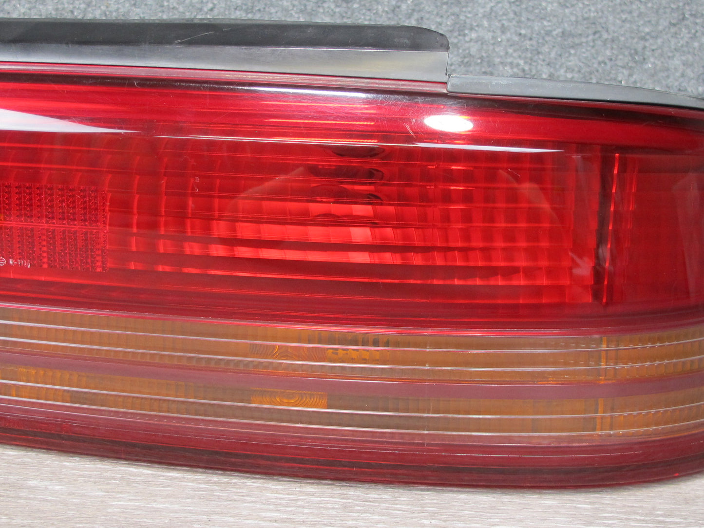 94-96 Toyota Cresta JZX90 Rear Right Tail Light Lamp OEM