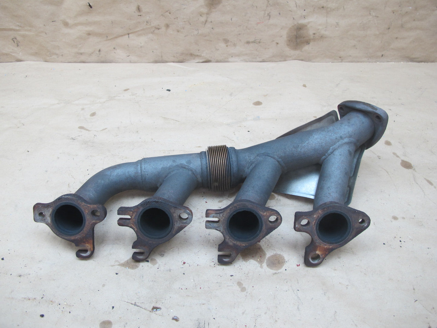 1987-1991 Porsche 928 S 5.0L Engine Motor Right & Left Side Exhaust Manifold Set