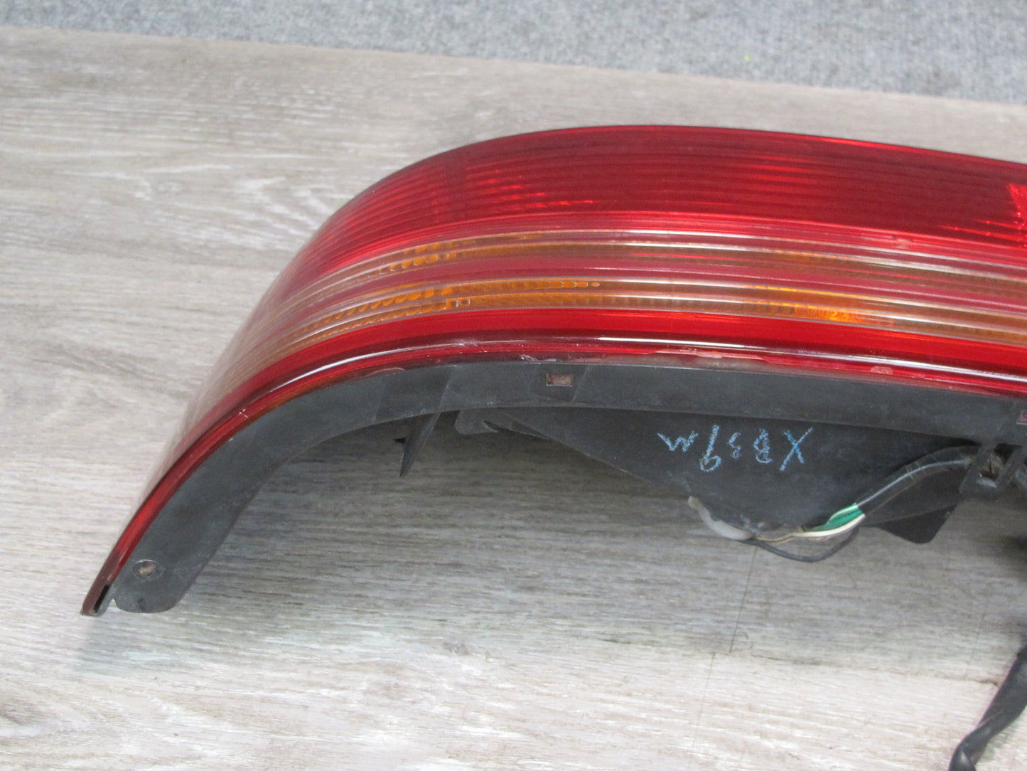 94-96 Toyota Cresta JZX90 Rear Left Tail Light Lamp OEM