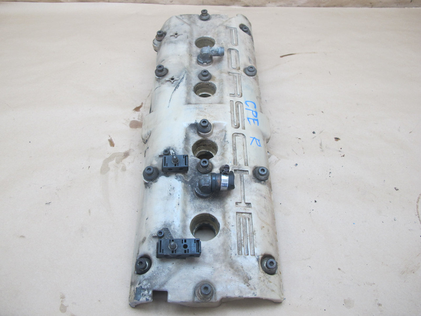 1987-1991 Porsche 928 S4 5.0L V8 Engine Motor Left & Right Side Valve Cover Set