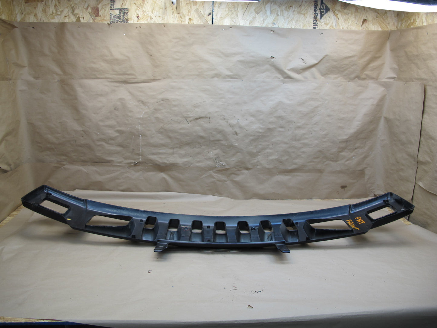 2003-2007 Hummer H2 Front Bumper Radiator Upper Grille 15177227