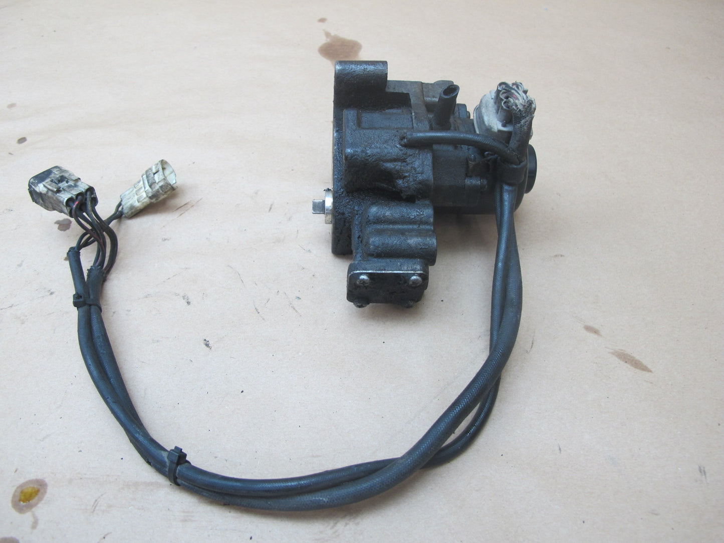 89-91 Mazda RX7 1.3L 13B NON Turbo OMP Oil Metering Pump OEM