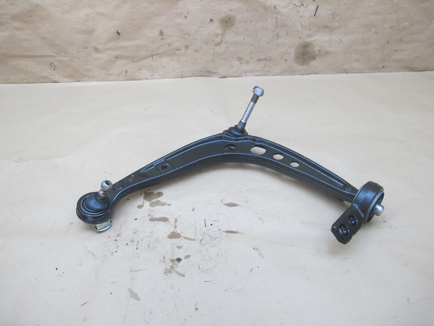 96-02 BMW E36/7 Z3 RWD Front Left Lower Control Arm Lemforder 2592401