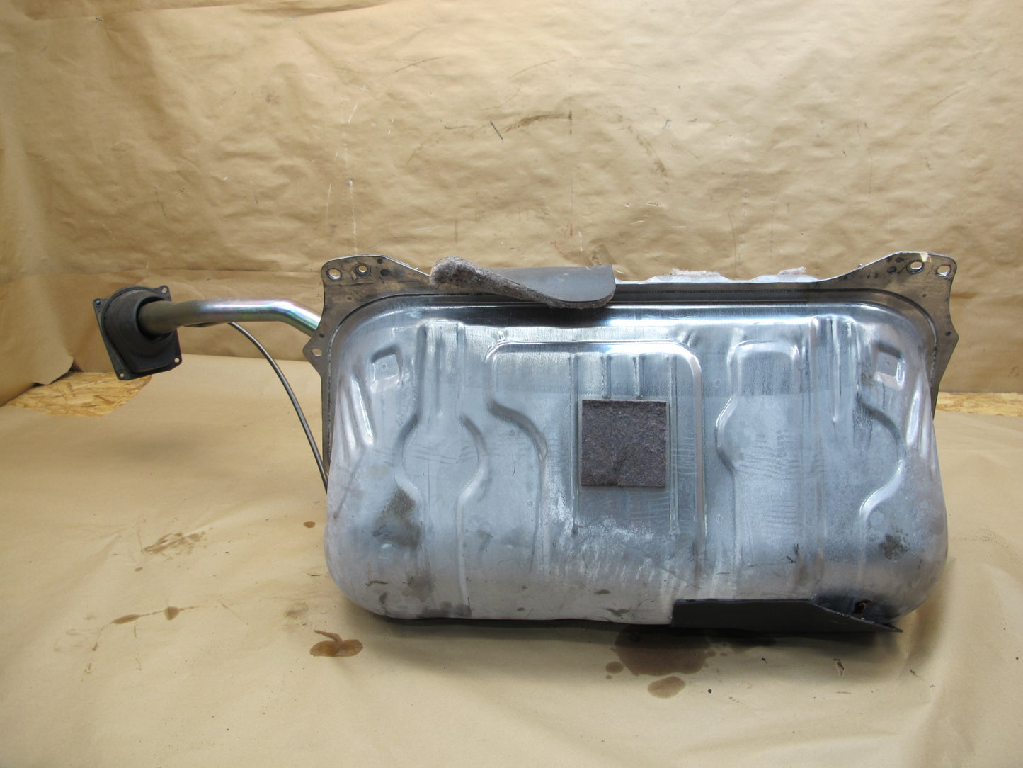 92-96 Toyota Cresta MARK2 JZX90 Fuel Tank w Filler Neck OEM