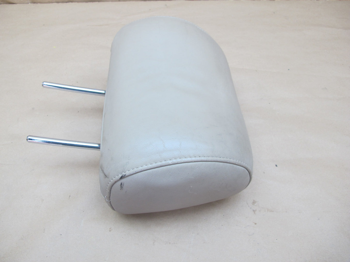 92-98 Lexus UZZ30 SC300 SC400 Set of 2 Front Seat Leather Headrest Ivory OEM