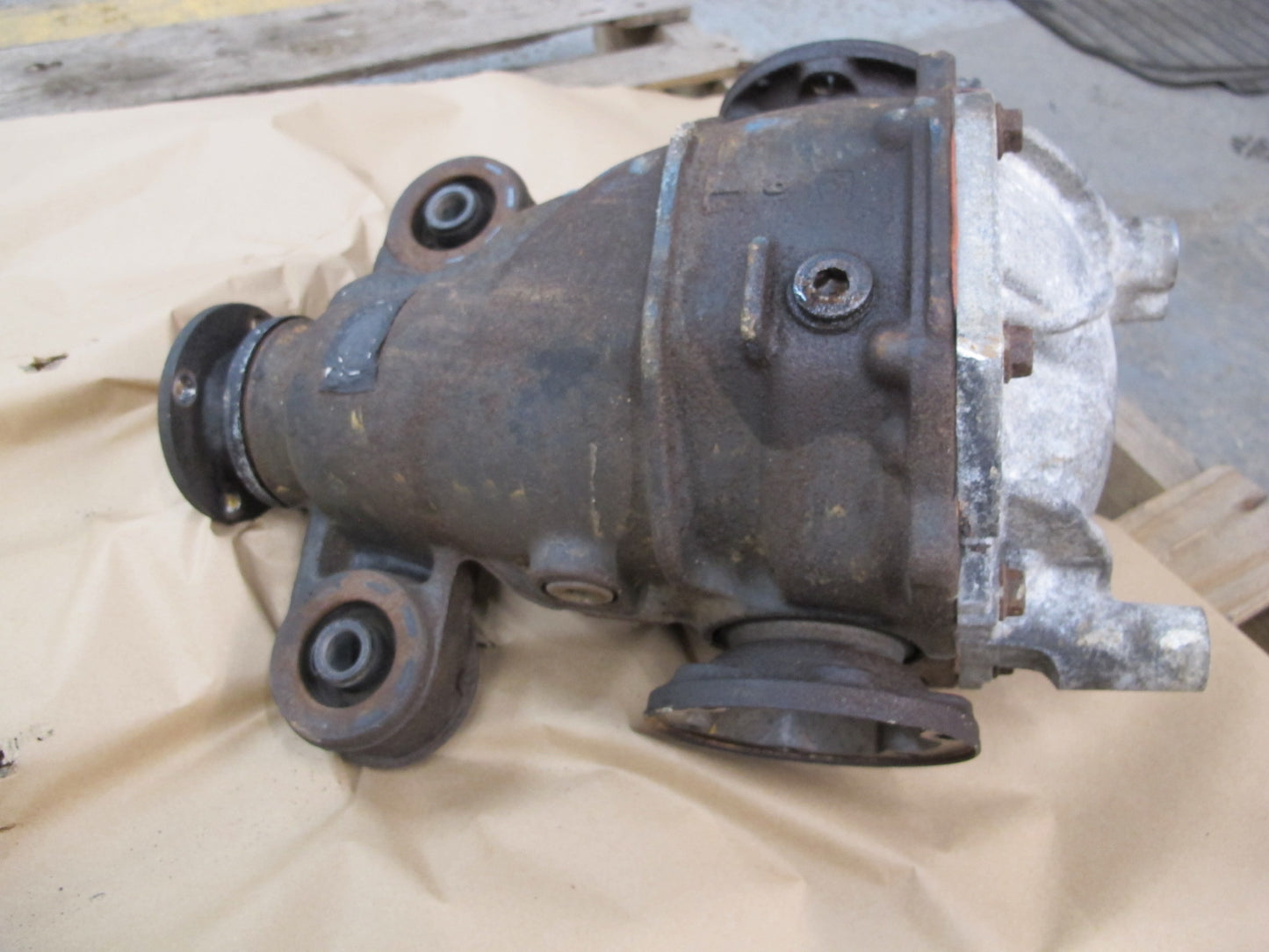 92-96 Toyota Cresta V JZX90 A/T Torsen Rear Differential Carrier 3.909 R 79k