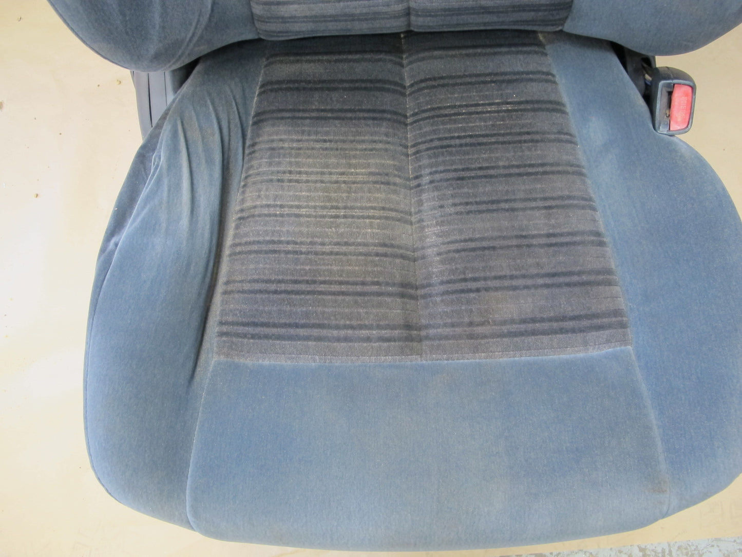 94-96 Toyota Cresta JZX90 Front & Rear Cloth Seat Set OEM