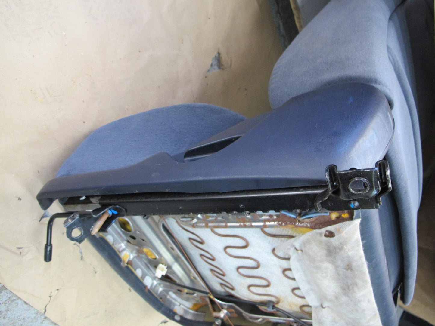 94-96 Toyota Cresta JZX90 Front & Rear Cloth Seat Set OEM