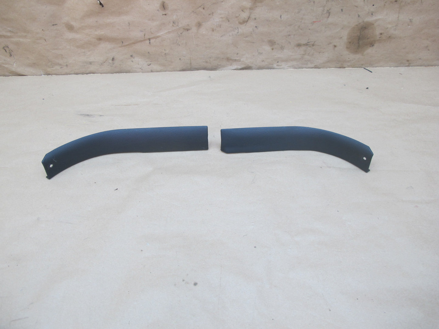 97-04 Chevrolet Corvette C5 Set of 2 Door Sill Extension Trim Cover Panel OEM