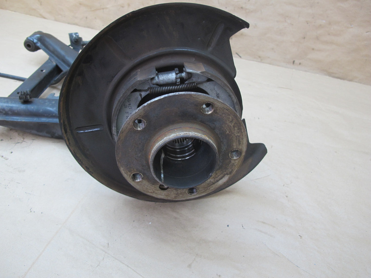 01-02 BMW E36/7 Z3 Rear Left Spindle Knuckle Wheel Hub Trailing Arm OEM