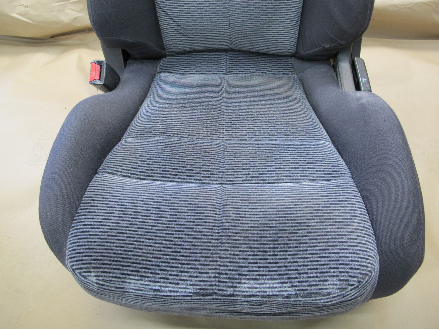 91-93 Dodge Stealth 3000GT Front & Rear Cloth Seat Set Gray OEM