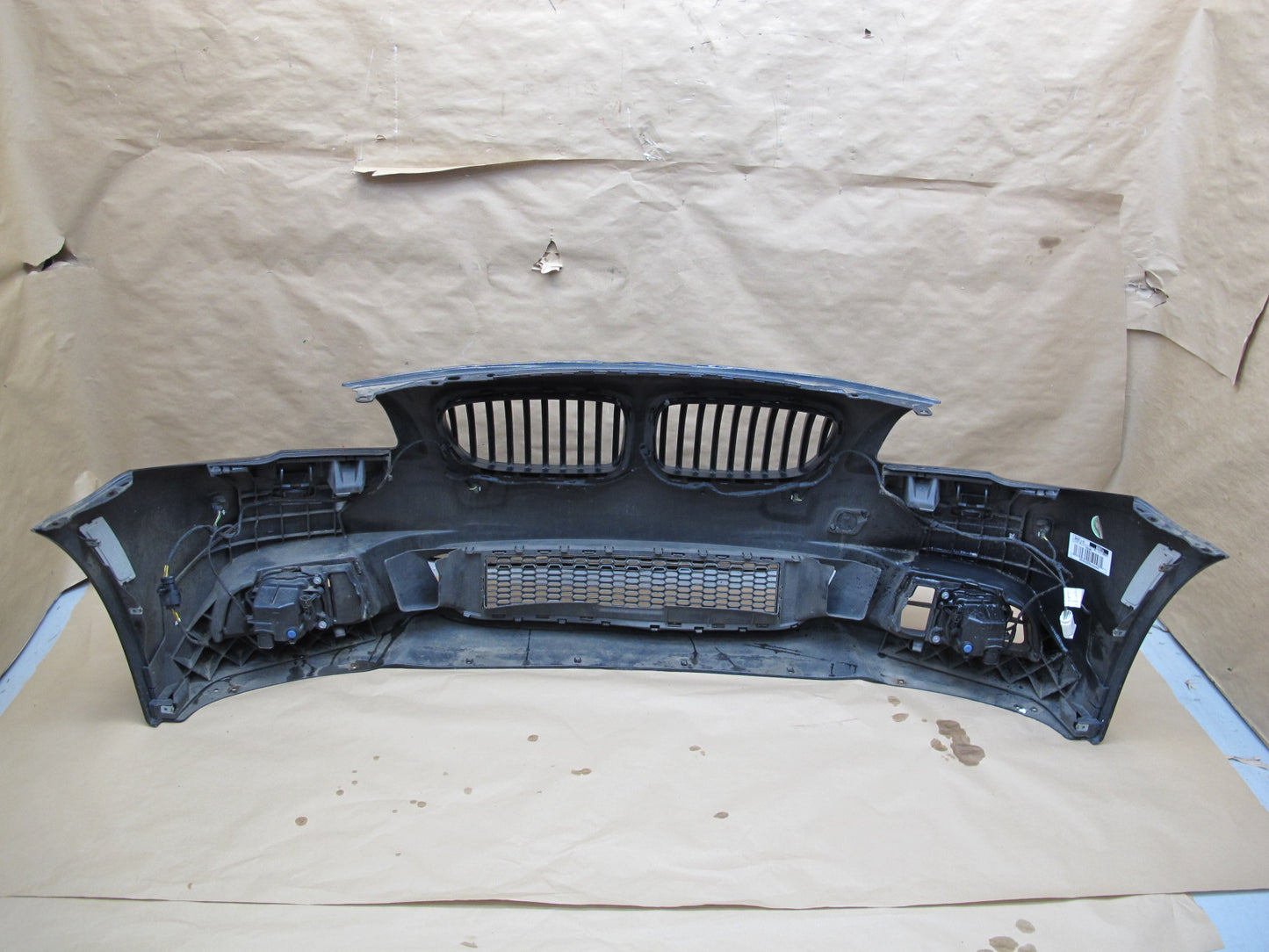 14-16 BMW F10 M-sport Front Bumper Cover w Kidney Grille Fog Light PDC OEM