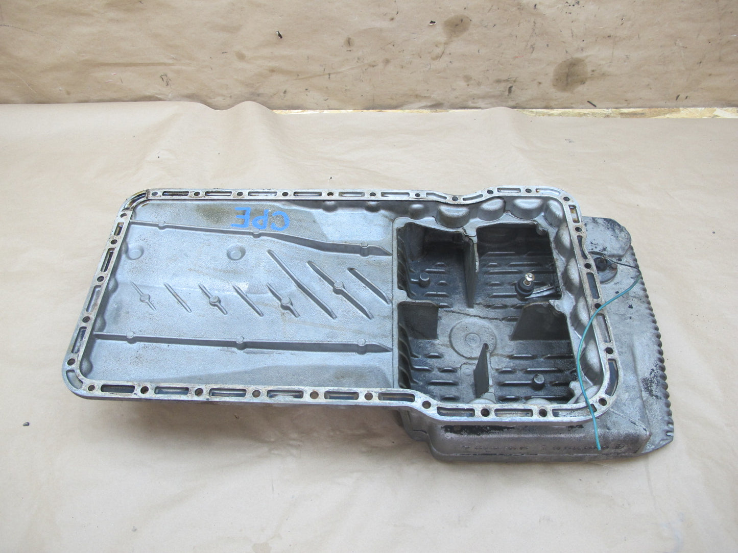 1987-1991 Porsche 928 S4 5.0L V8 Engine Motor Oil Pan Tray 9281012080R