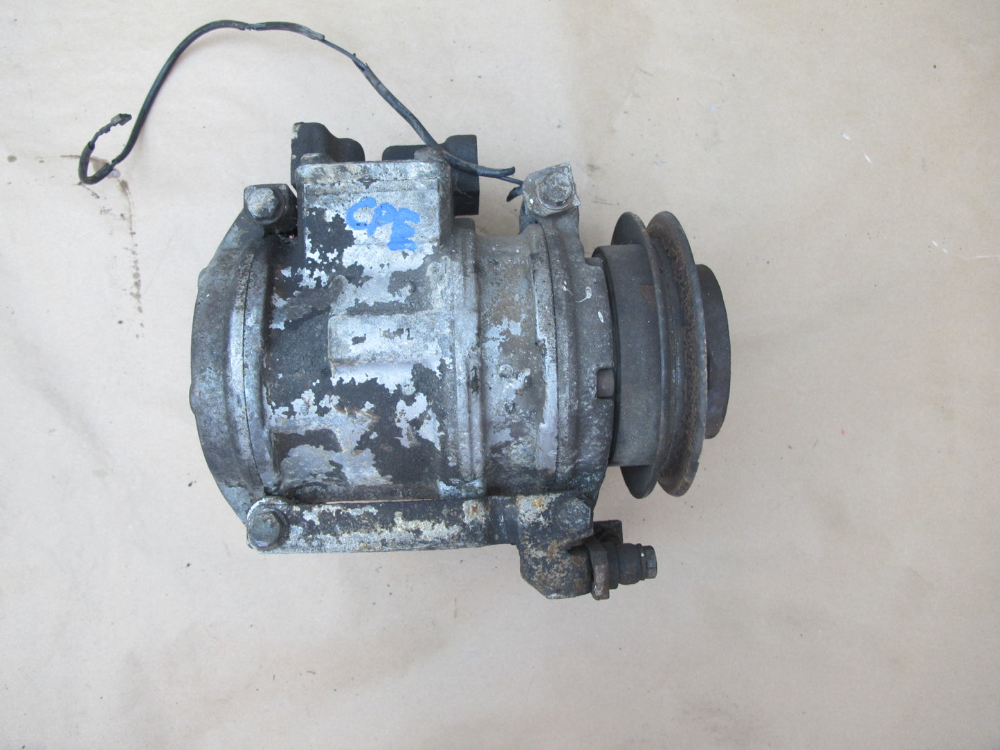 87-91 Porsche 928 S4 5.0L Engine A/C Air Conditioning Compressor Pump