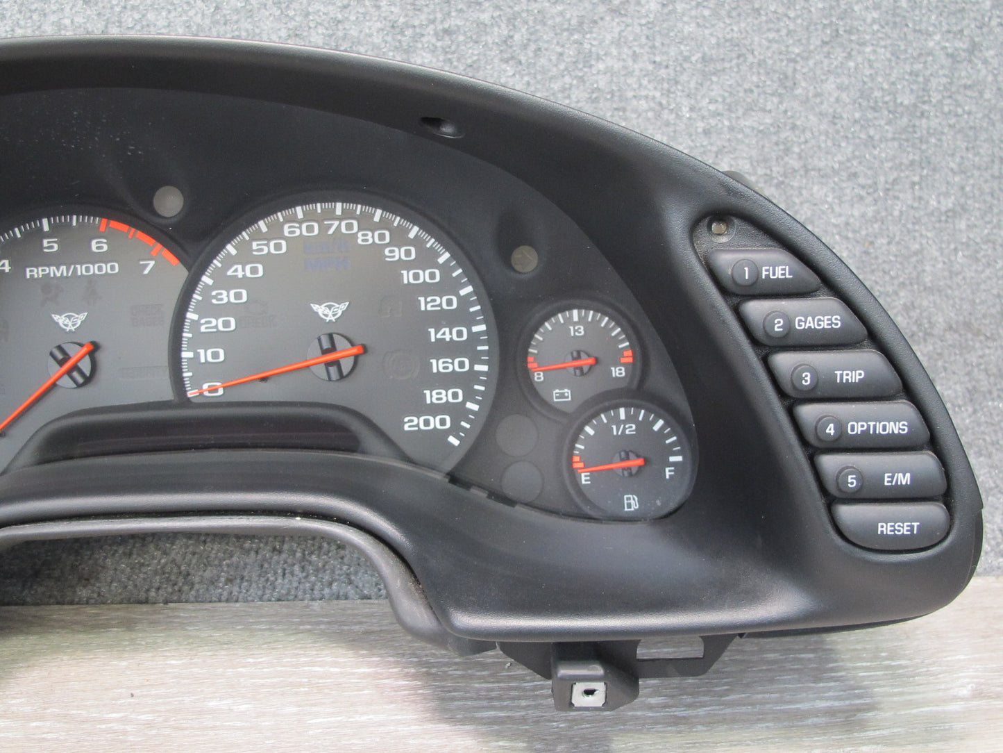 00-04 Chevrolet Corvette C5 Instrument Cluster Gauge Speedometer 10408310 OEM