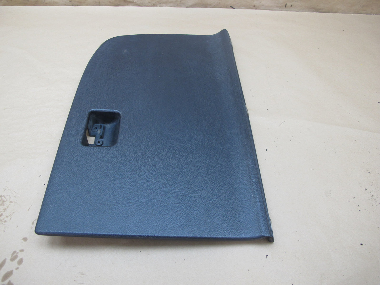 00-05 Toyota MR2 Spyder Left Behind Seat Luggage Storage Box Door Lid OEM