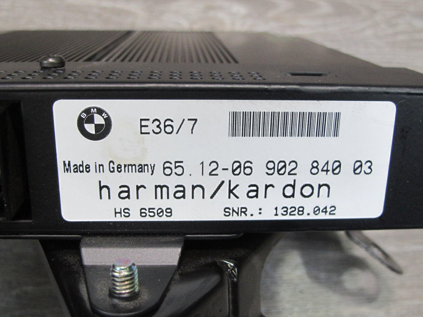 99-02 BMW E36/7 Z3 Harman Kardon Hi-fi Audio Amplifier AMP 6902840 OEM