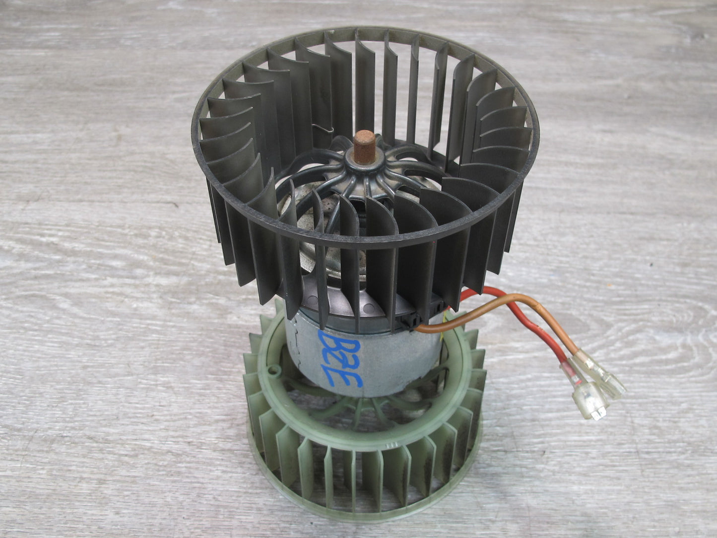 00-02 BMW E36/7 Z3 A/C Heater Blower Motor Fan OEM