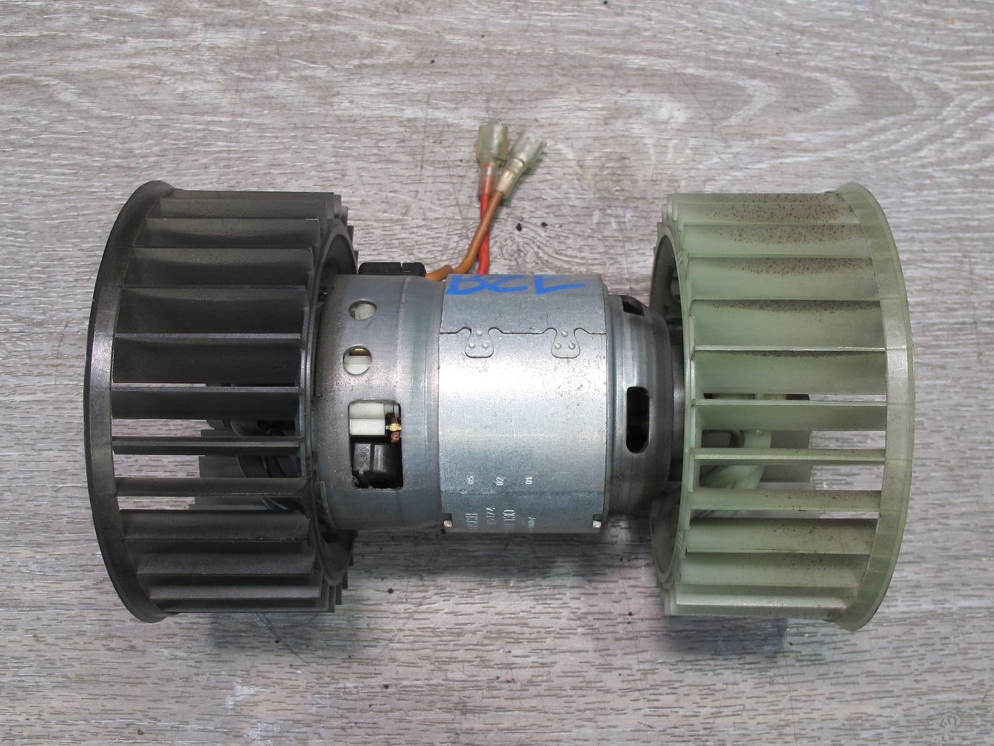 00-02 BMW E36/7 Z3 A/C Heater Blower Motor Fan OEM