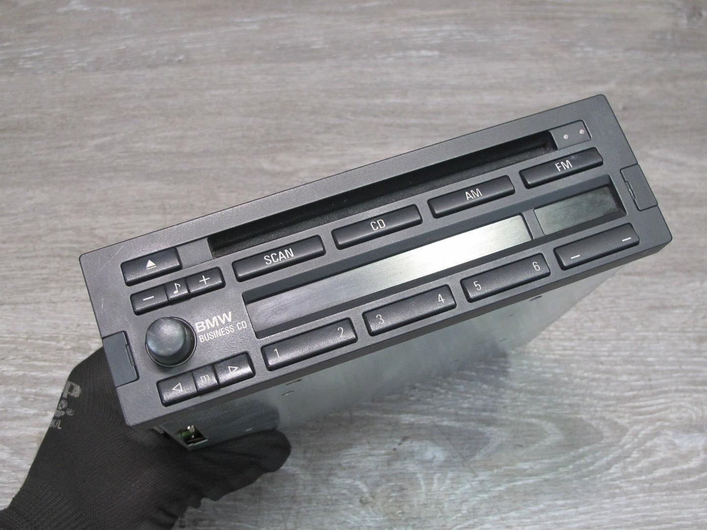 99-02 BMW E36/7 Z3 Stereo Radio AM FM Business CD Player 6909884 OEM