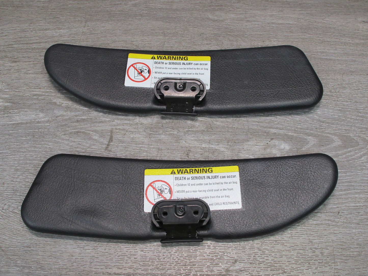 96-02 BMW E36/7 Z3 Roadster Set of 2 Front Left & Right Sun Visor Black OEM