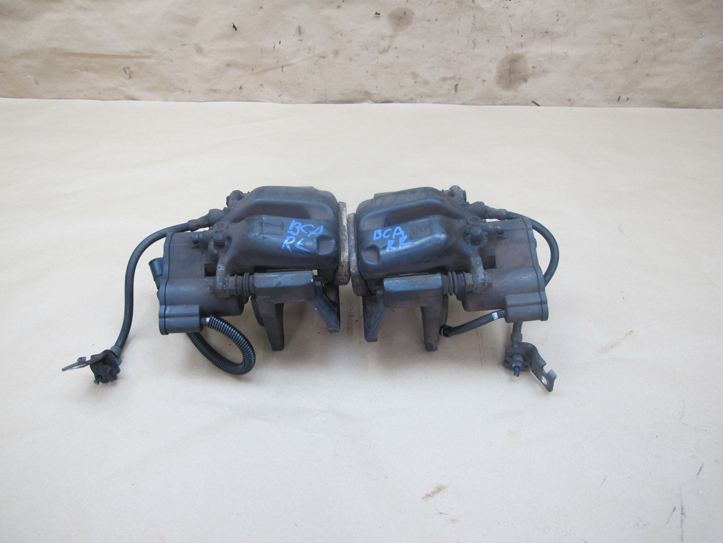 03-10 Bentley Continental GT Flying Spur Rear Brake Caliper Set of 2