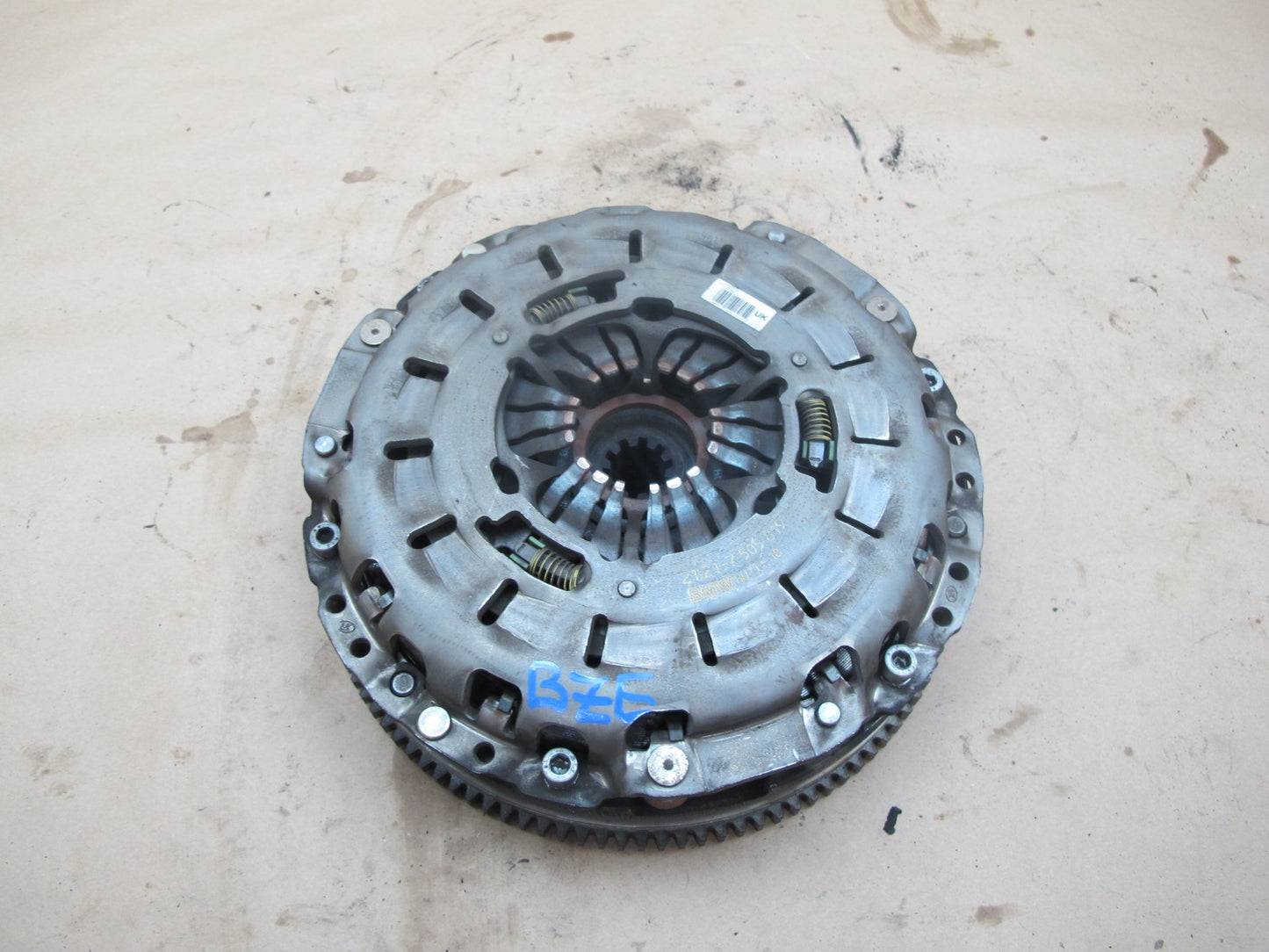 01-02 BMW E36/7 Z3 3.0L M/T Transmission Flywheel Clutch Pressure Plate 7K OEM