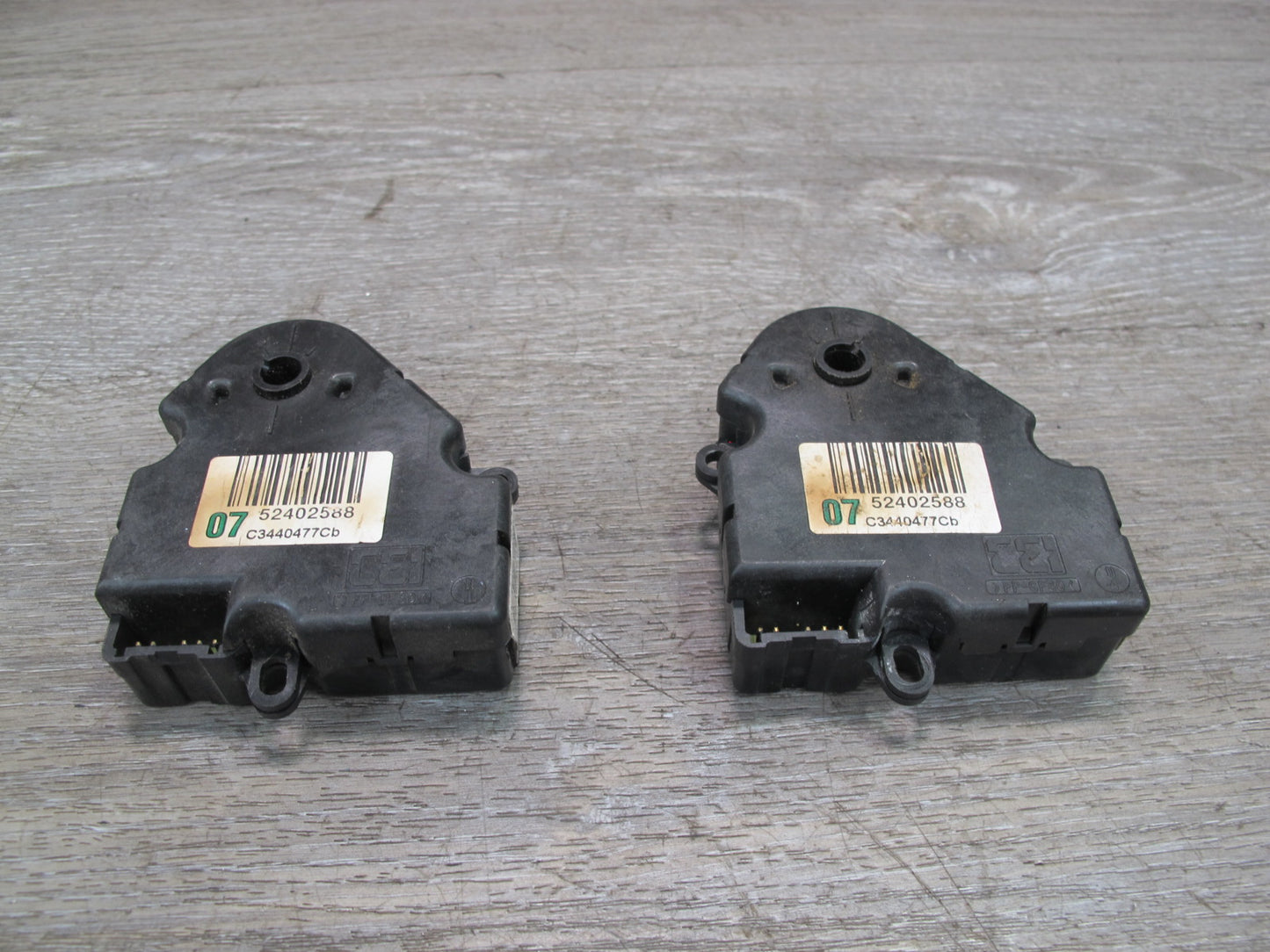 97-04 Chevrolet Corvette C5 Set of 2 A/C Heater Flap Door Actuator Motor OEM