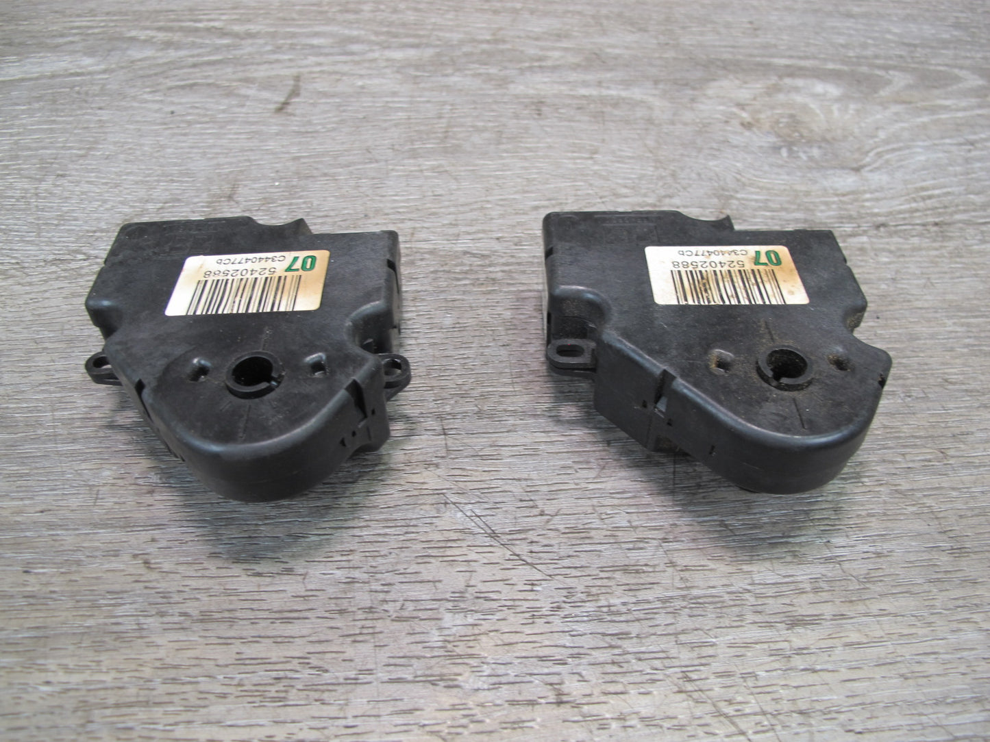 97-04 Chevrolet Corvette C5 Set of 2 A/C Heater Flap Door Actuator Motor OEM