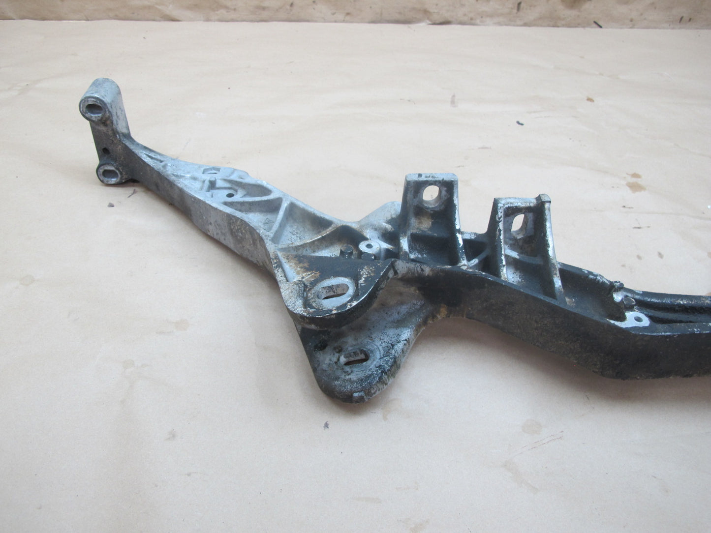 1983-1995 Porsche 928 S A/T Rear Engine Sub Frame Suspension Crossmember Carrier