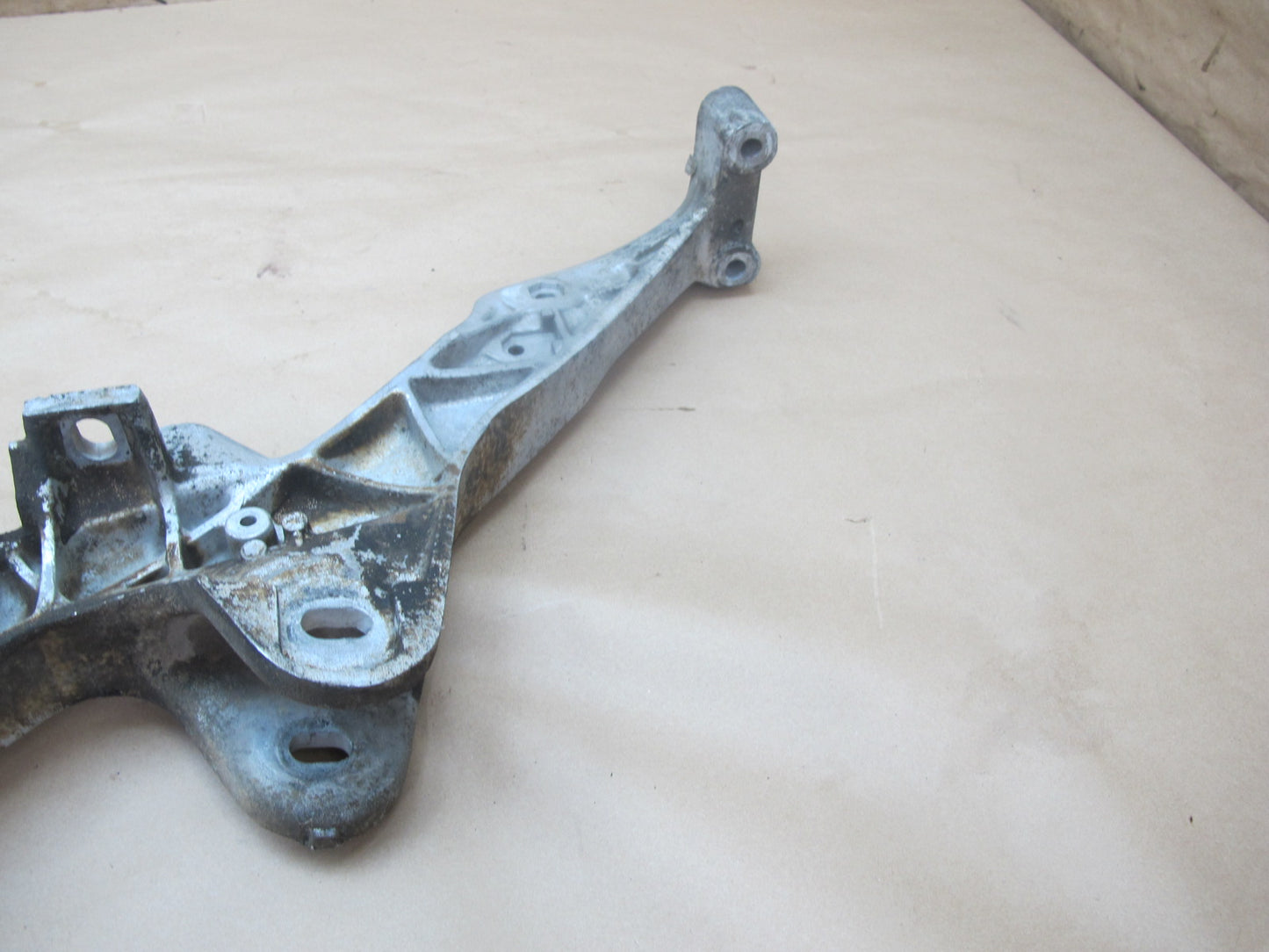 1983-1995 Porsche 928 S A/T Rear Engine Sub Frame Suspension Crossmember Carrier