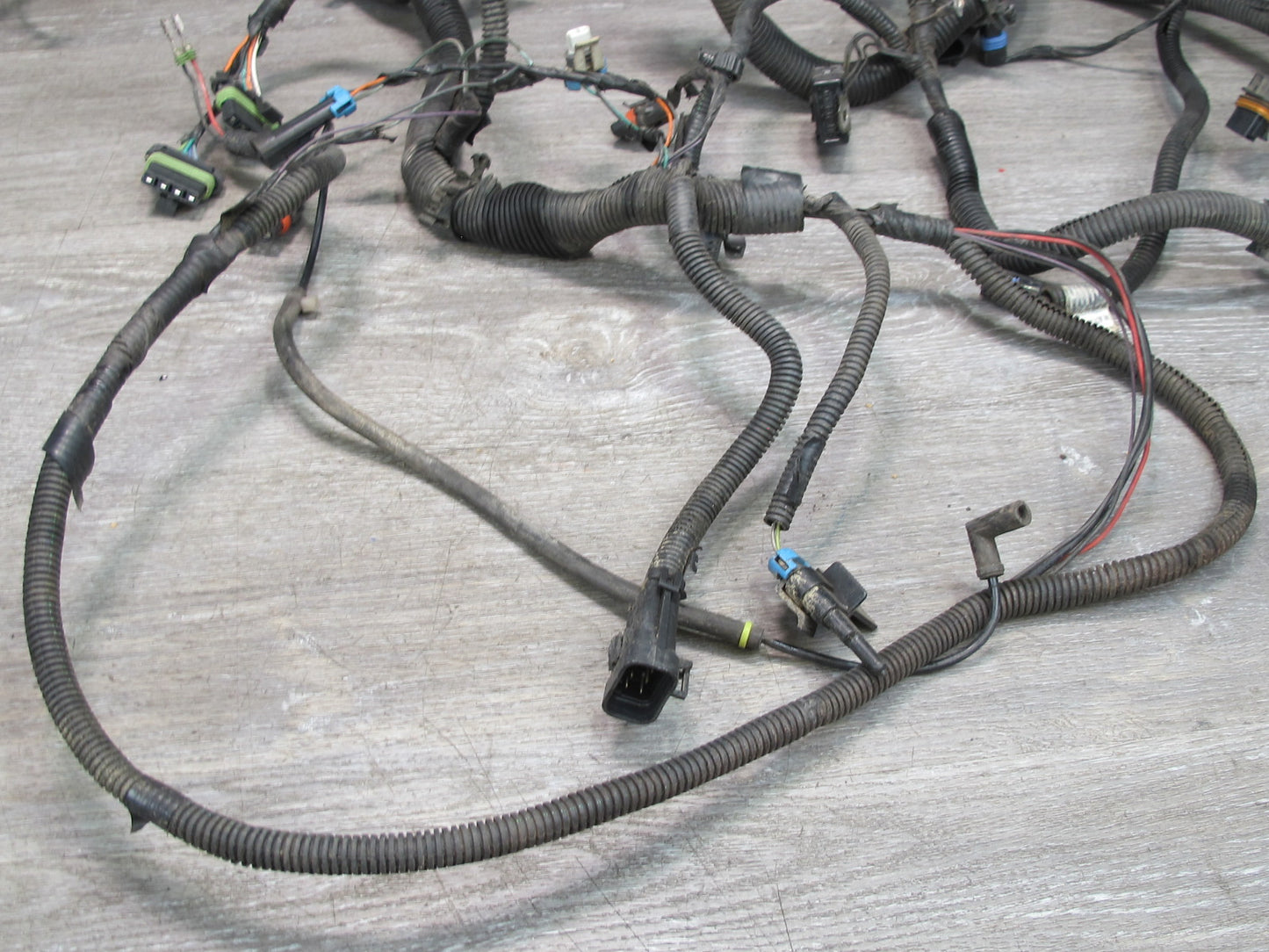 2004 Chevrolet Corvette C5 5.7L LS1 A/T Engine Bay Wire Wiring Harness OEM