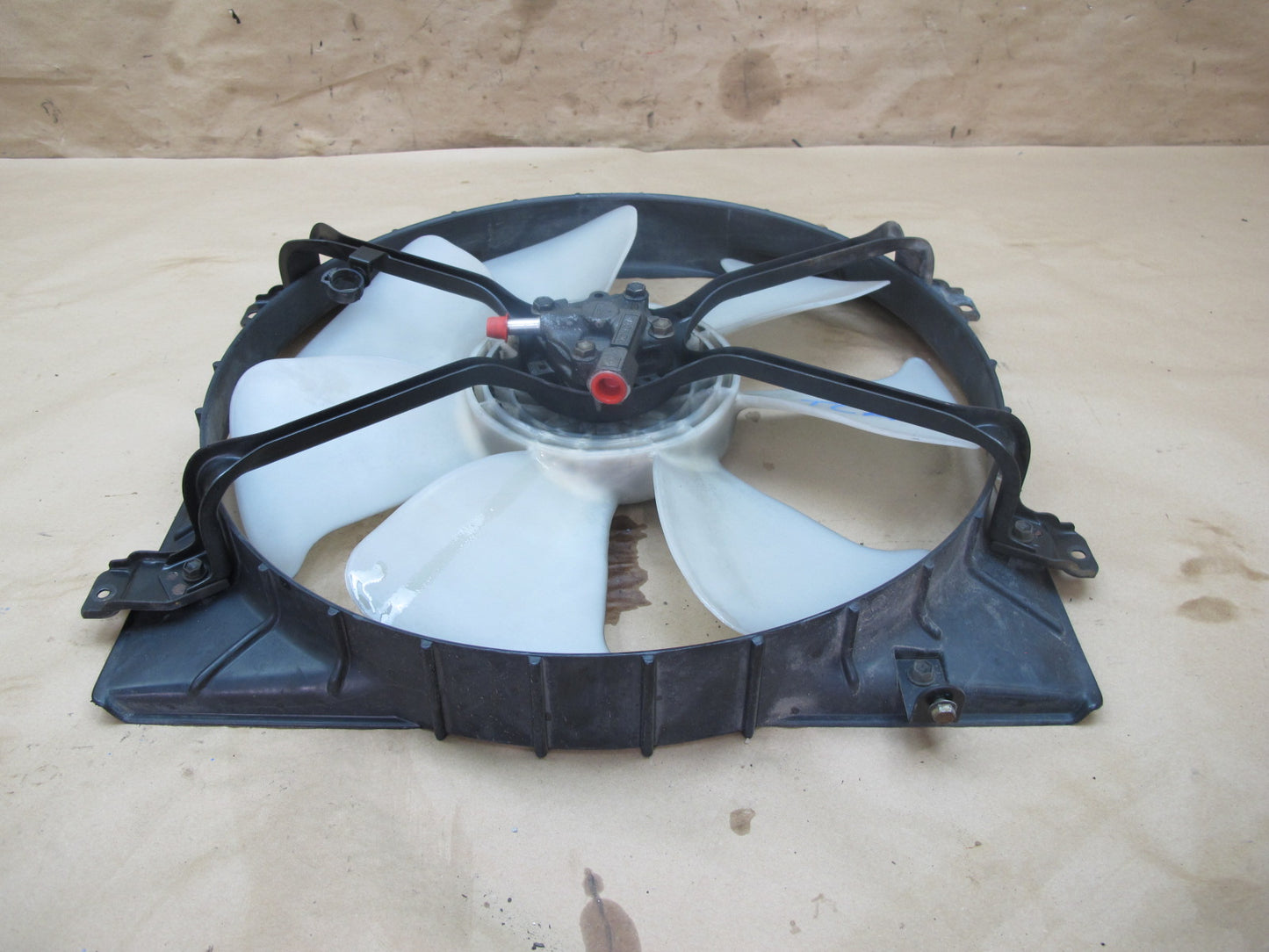 92-96 Toyota Cresta MARK2 JZX90 2.5 1JZGTE Engine Cooling Fan Motor Shroud OEM