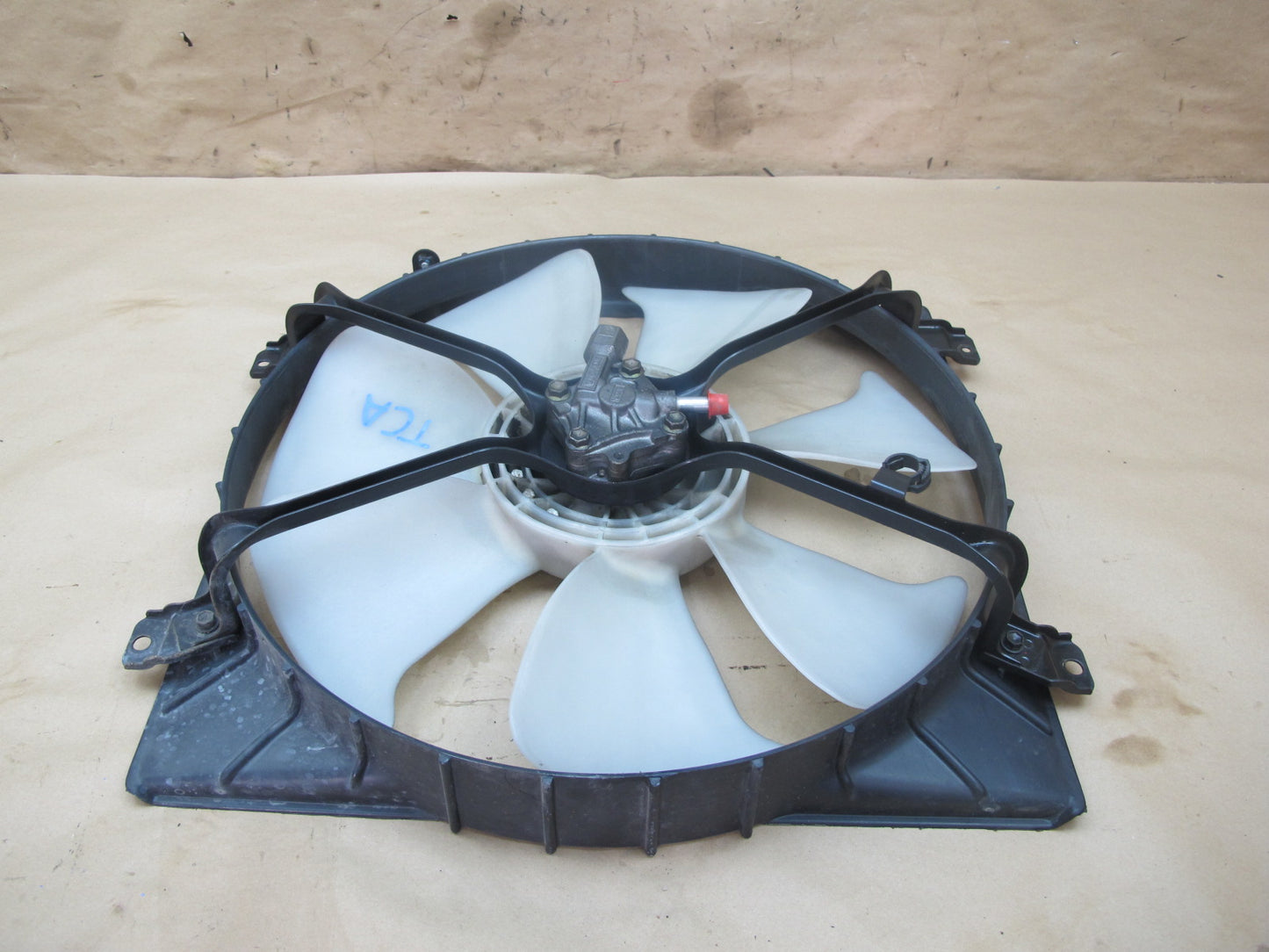 92-96 Toyota Cresta MARK2 JZX90 2.5 1JZGTE Engine Cooling Fan Motor Shroud OEM