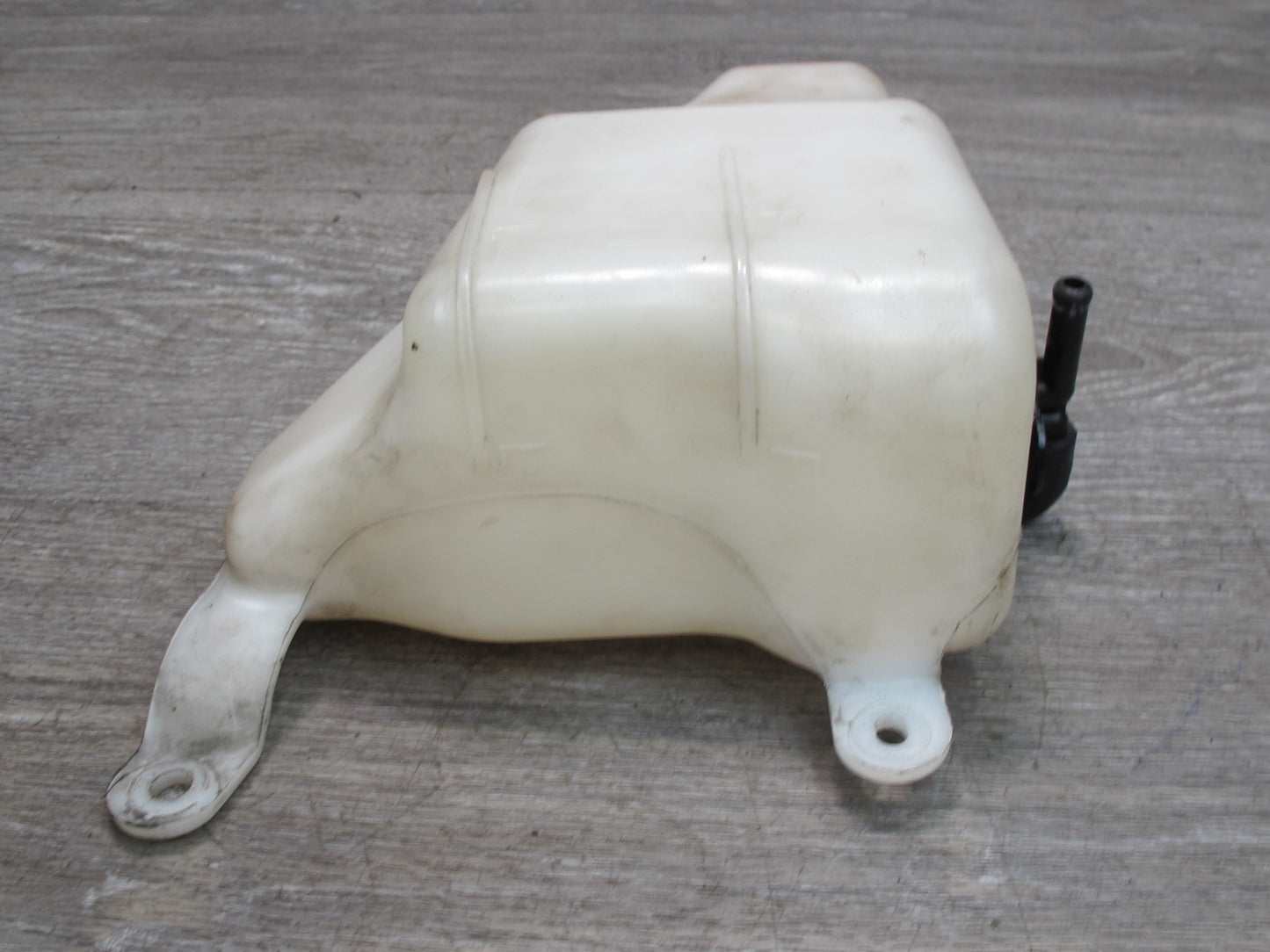 2003-2009 Lexus GX470 Engine Coolant Epxansion Overflow Reservoir Tank