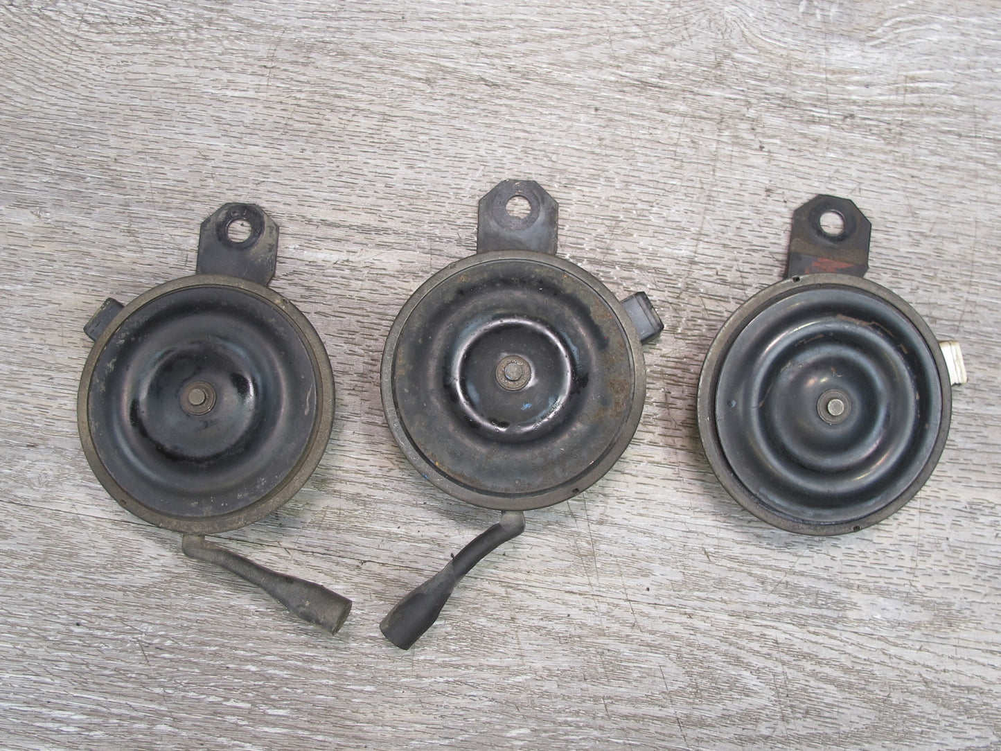 84-85 Toyota Celica Supra MA67 High & Low Tone Note Pitch Horn Signal Set OEM