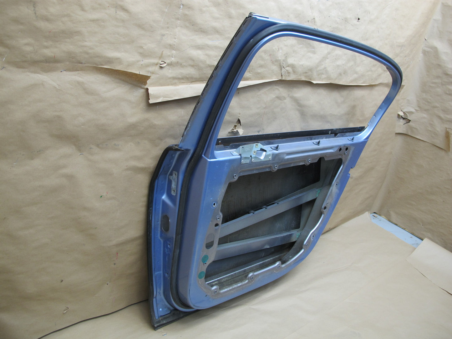 06-12 Bentley Continental Flying Spur Rear Right Door Shell Panel