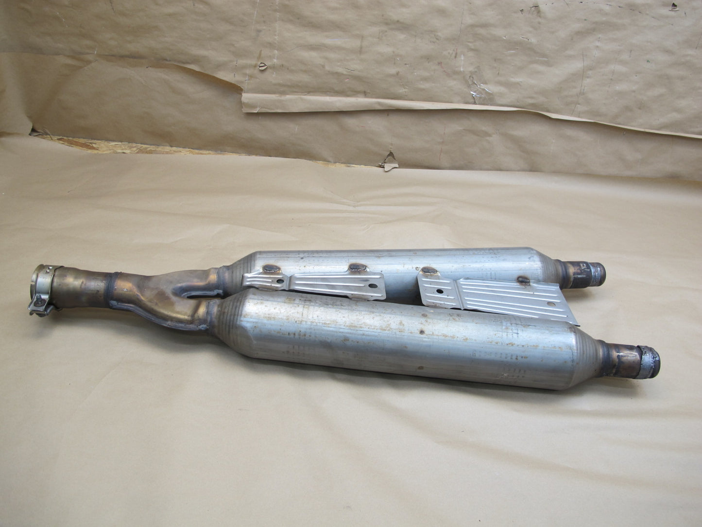 01-06 Lexus UCF30L LS430 Center Exhaust Pipe OEM