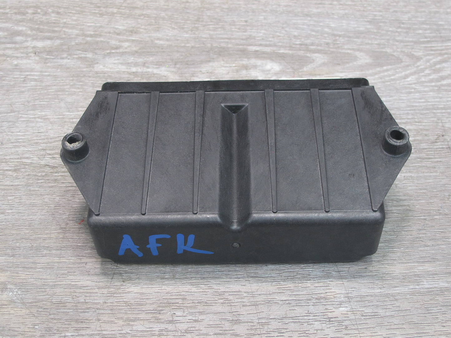 11-12 Fisker Karma DCM Dash Computer Control Module Unit C131128110000 OEM