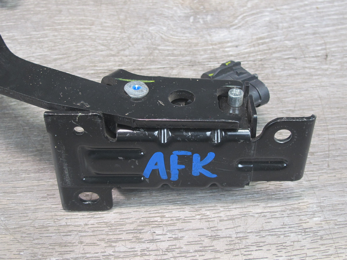 11-12 Fisker Karma Gas Acceleration Pedal Travel Sensor Assyembly OEM