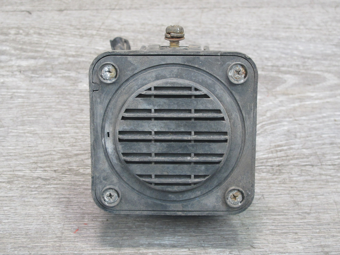 11-12 Fisker Karma Front or Rear Pedestrian Warning Alert Speaker OEM