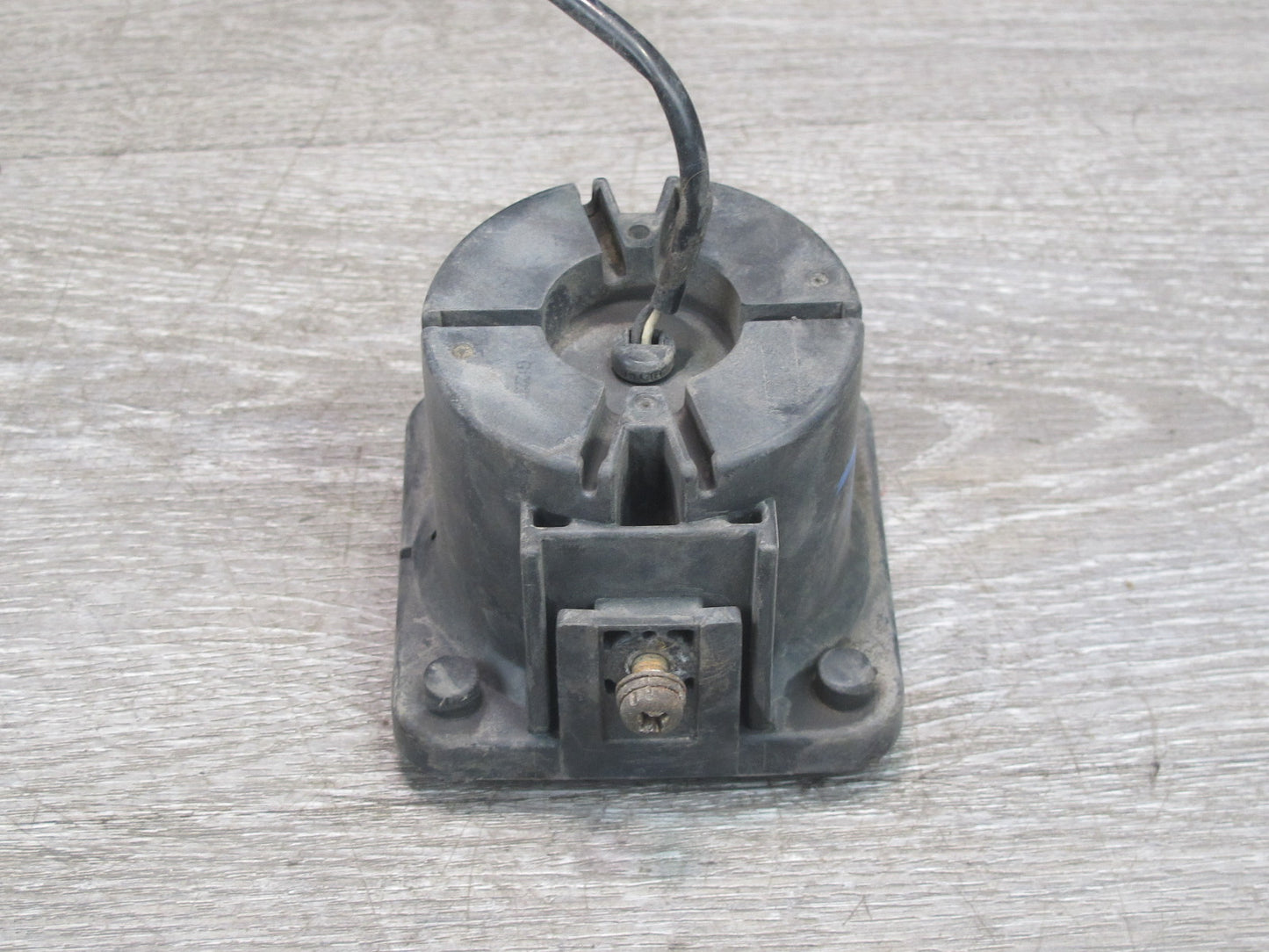 11-12 Fisker Karma Front or Rear Pedestrian Warning Alert Speaker OEM