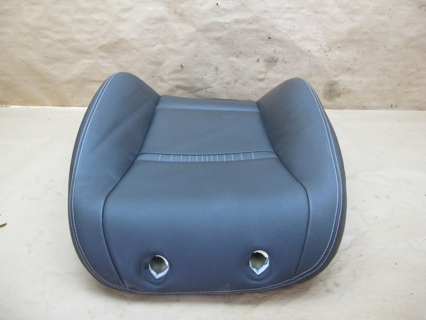 14-16 BMW F10 5-SERIES Front Right Seat Upper Leather Cushion Heated OEM