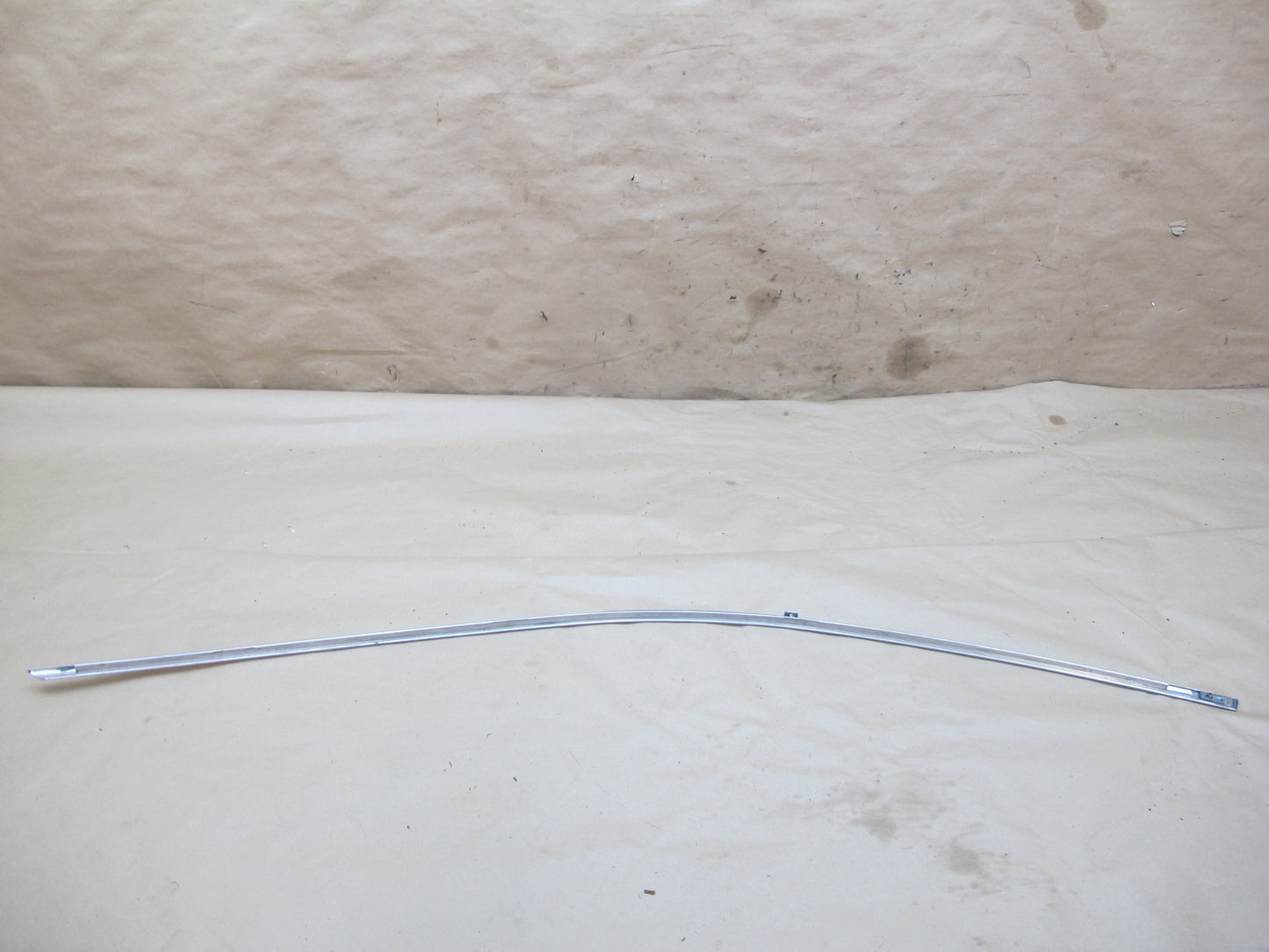 06-12 Bentley Continental Flying Spur Front Right Door Chrome Trim Molding Set
