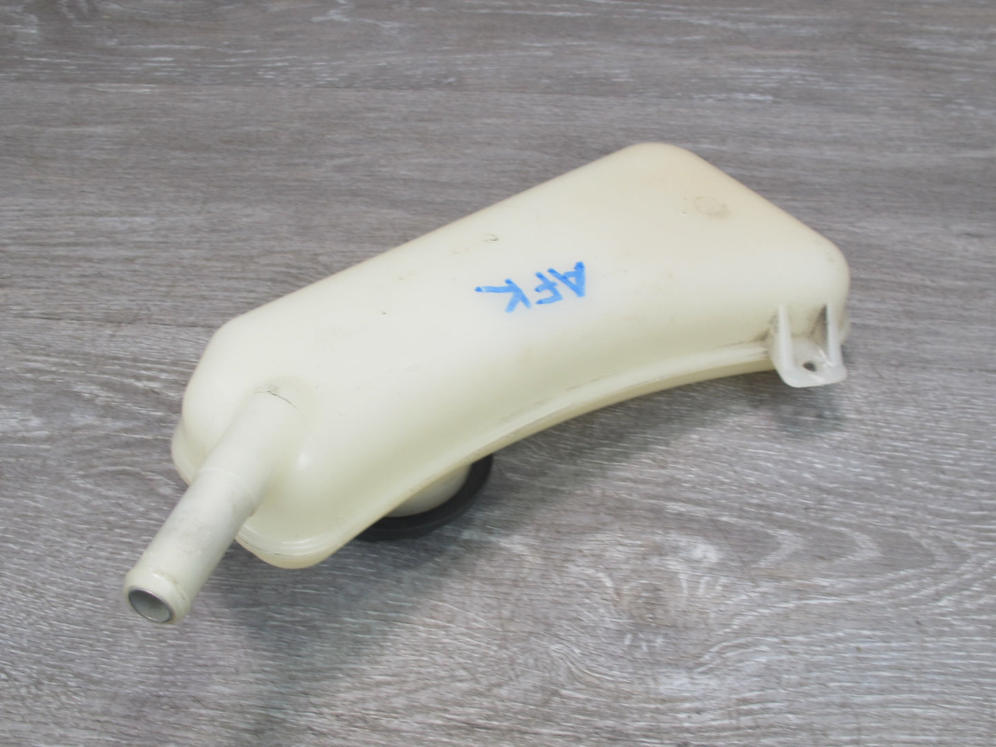 11-12 Fisker Karma Engine Coolant Overflow Expansion Reservoir Bottle Tank OEM