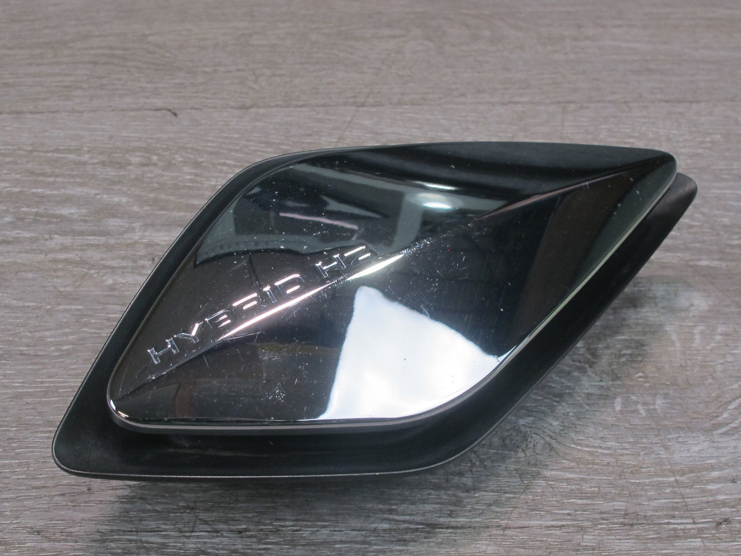 11-12 Fisker Karma Set of 2 Rear Bumper Left & Right Trim Cover OEM