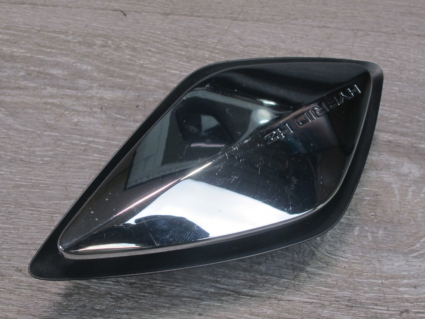 11-12 Fisker Karma Set of 2 Rear Bumper Left & Right Trim Cover OEM